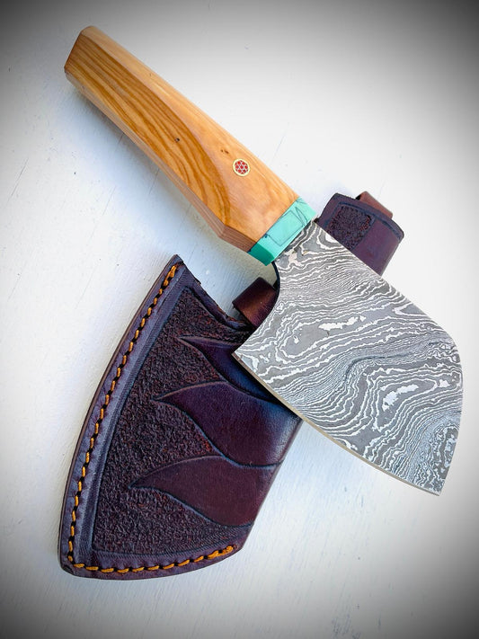 Custom Handmade Damascus Steel Chopper Kitchen Knife - A Clever Companion for Culinary Mastery and Outdoor Adventures with Leather Sheath /SMG18